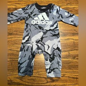 Adidas boys gray camo romper coveralls 9 months